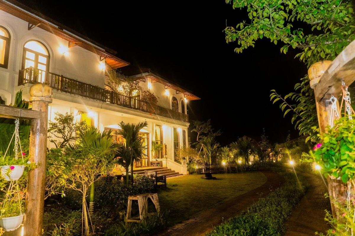 Nha Duoi Hotel Son Tay Kültér fotó